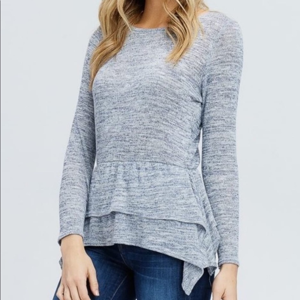 Ruffle knit top